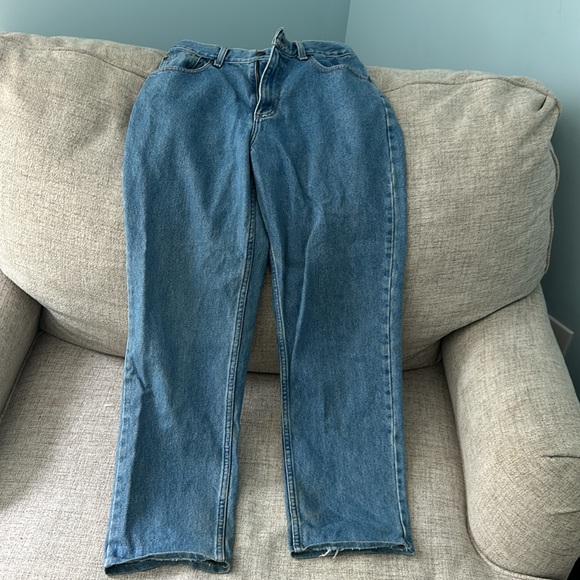 Vintage LL Bean Original Fit Relaxed Jeans-Sz 4-Cotton-Medium Wash-EUC - Picture 2 of 4